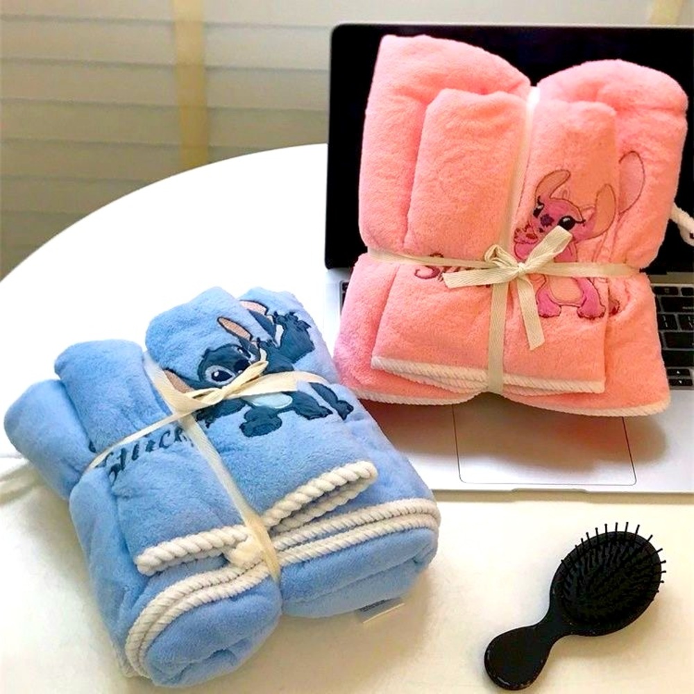 2 sets Pink and Blue Cartoon Character Towels (4pcs Total )